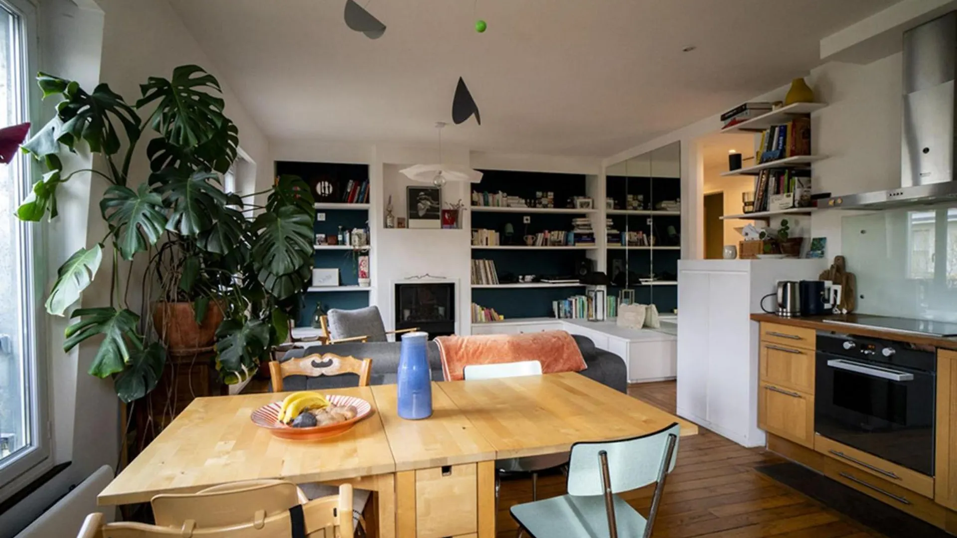 Nice Appartment Near Buttes Chaumont Paris 0*,  France